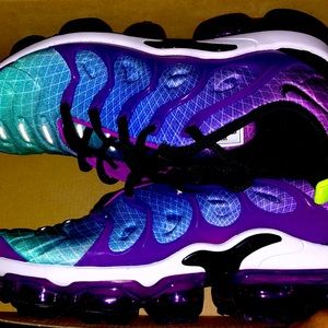 Vapormax plus